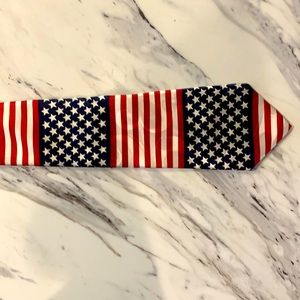 American Traditions mens tie.
